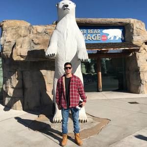 Meet your Posher, Alec